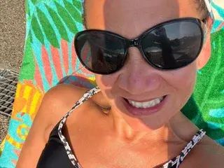 EliteWeddedWife  live sex cam
