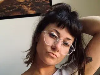 Biancabadbish  live sex cam