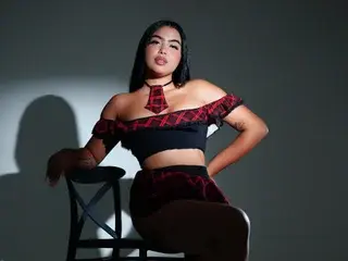 Kivi_Fox  live sex cam