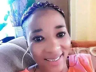 Bustypillows20  live sex cam