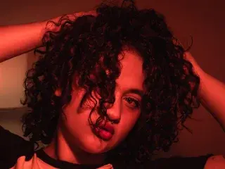 ZarahRosse  live sex cam