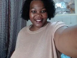 DarkBusty19  live sex cam