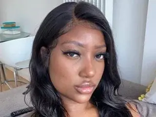NyaraBuenoBabestationx  live sex cam