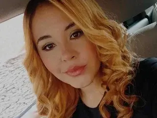 KarlaVegaa  live sex cam