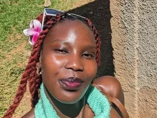 Stesh_22  live sex cam