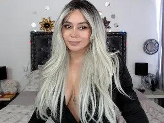 AriadnaDiamond  live sex cam