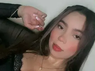 Violett_Moon  live sex cam