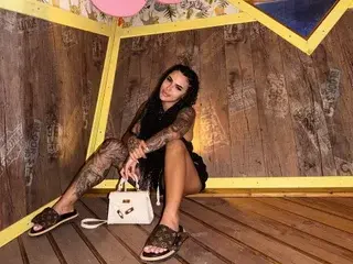 IsJessyFoxy  live sex cam