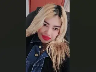 LadyBigTitts  live sex cam