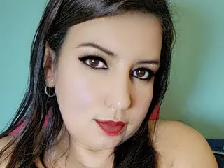 NastyMessyBitch  live sex cam
