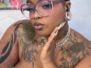LaylaCumninngss  live sex cam