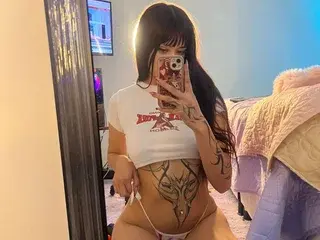 Ahrirouxx  live sex cam