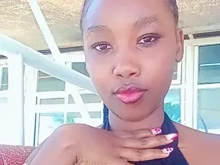 Hotblissxx  live sex cam