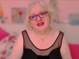 MatureAliceBBW  live sex cam
