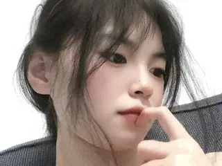 Sisi2000  live sex cam
