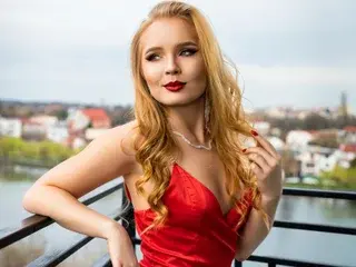 Chloe_Richardson  live sex cam