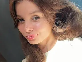 StellarValerie  live sex cam