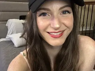 Lucy_aura  live sex cam