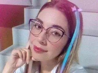 HoneyLeslie  live sex cam