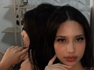 PaulinaaLopez  live sex cam