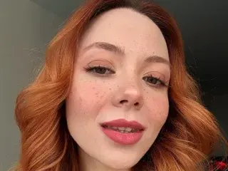 MartyDream  live sex cam