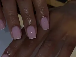 Renaydoll  live sex cam
