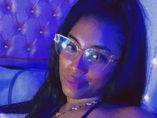 Pennyybrownn  live sex cam