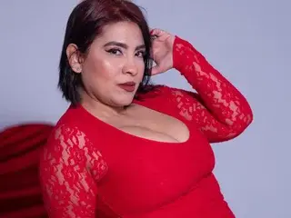 MegannMoore  live sex cam