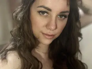 Valeriiee_xx  live sex cam