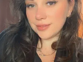 Valeriiee_xx  live sex cam