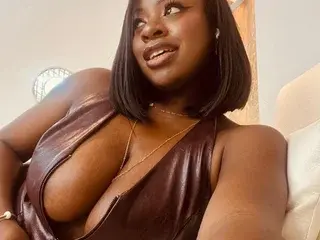 KaileSwann  live sex cam
