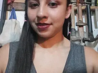 Eva_lowy  live sex cam