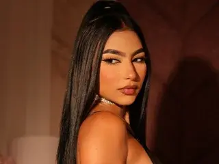 AngelynaMiller  live sex cam