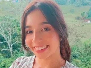 ArianaWolff  live sex cam