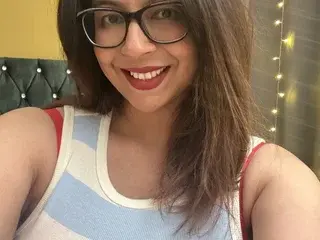 Zarah_Housewife  live sex cam