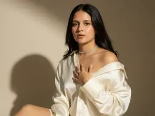 ZoeBarnett  live sex cam