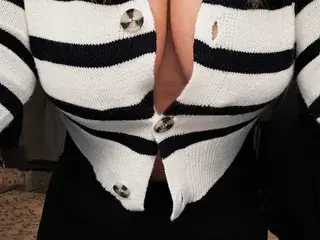 LaceyJess  live sex cam