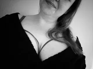 SirenNyx  live sex cam