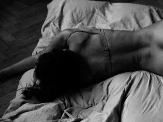 Elisa_Happpylegs  live sex cam