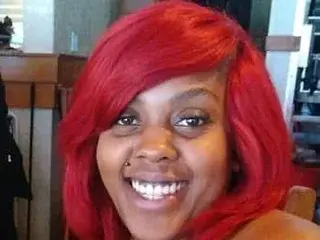 Butterscotch234  live sex cam