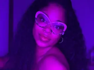 EmpressPhoenix  live sex cam