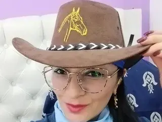 Lexygatamature  live sex cam