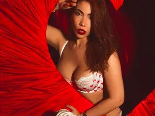 AlessiaDicarloo  live sex cam