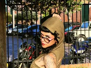 Triinitty  live sex cam