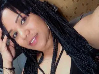 Lesliebitchxxx  live sex cam