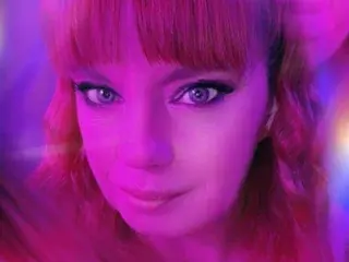 SteamySummers  live sex cam