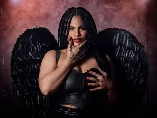 April_Kershaw  live sex cam