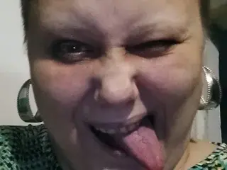 BigAss111  live sex cam