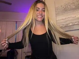 BabyBellXO  live sex cam