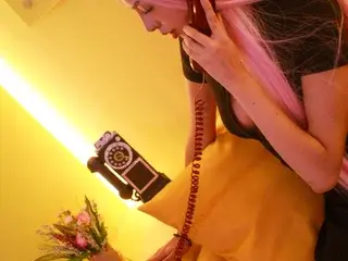 BabyVelvett  live sex cam